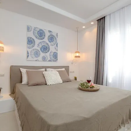 Sea & Olives And 4* Pláka