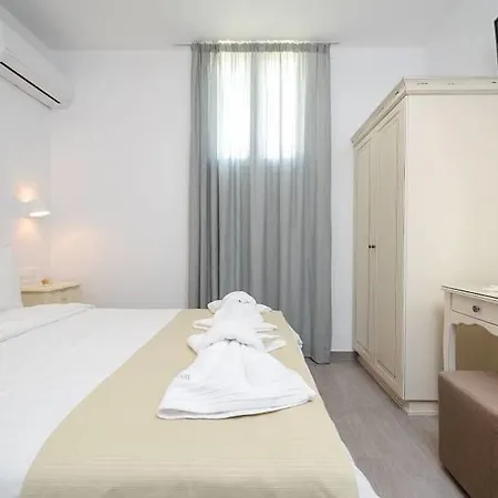 Sea & Olives And Apart-hotel Pláka