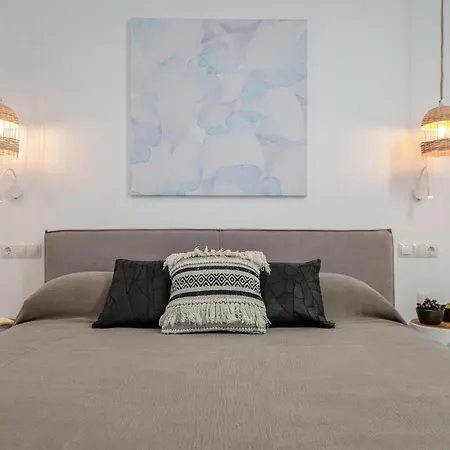 Sea & Olives And 4* Pláka